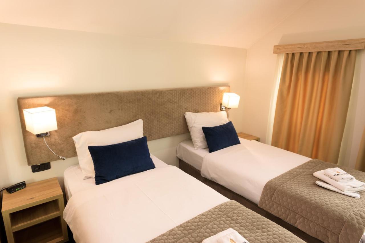 Hotel Elements Novi Pazar Ngoại thất bức ảnh