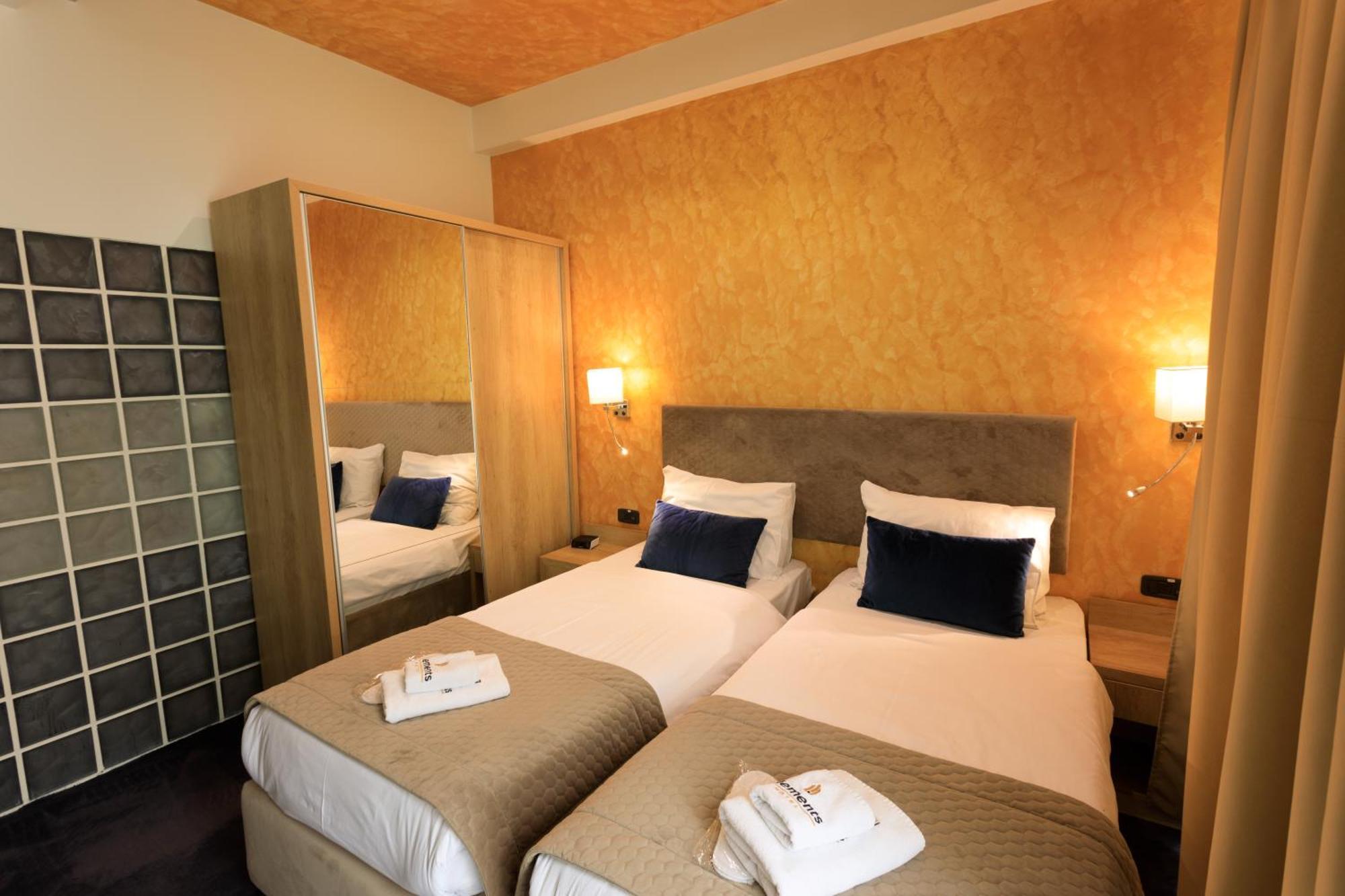 Hotel Elements Novi Pazar Ngoại thất bức ảnh
